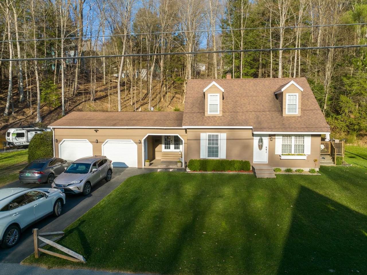 94 Commonwealth Avenue - Photo 1