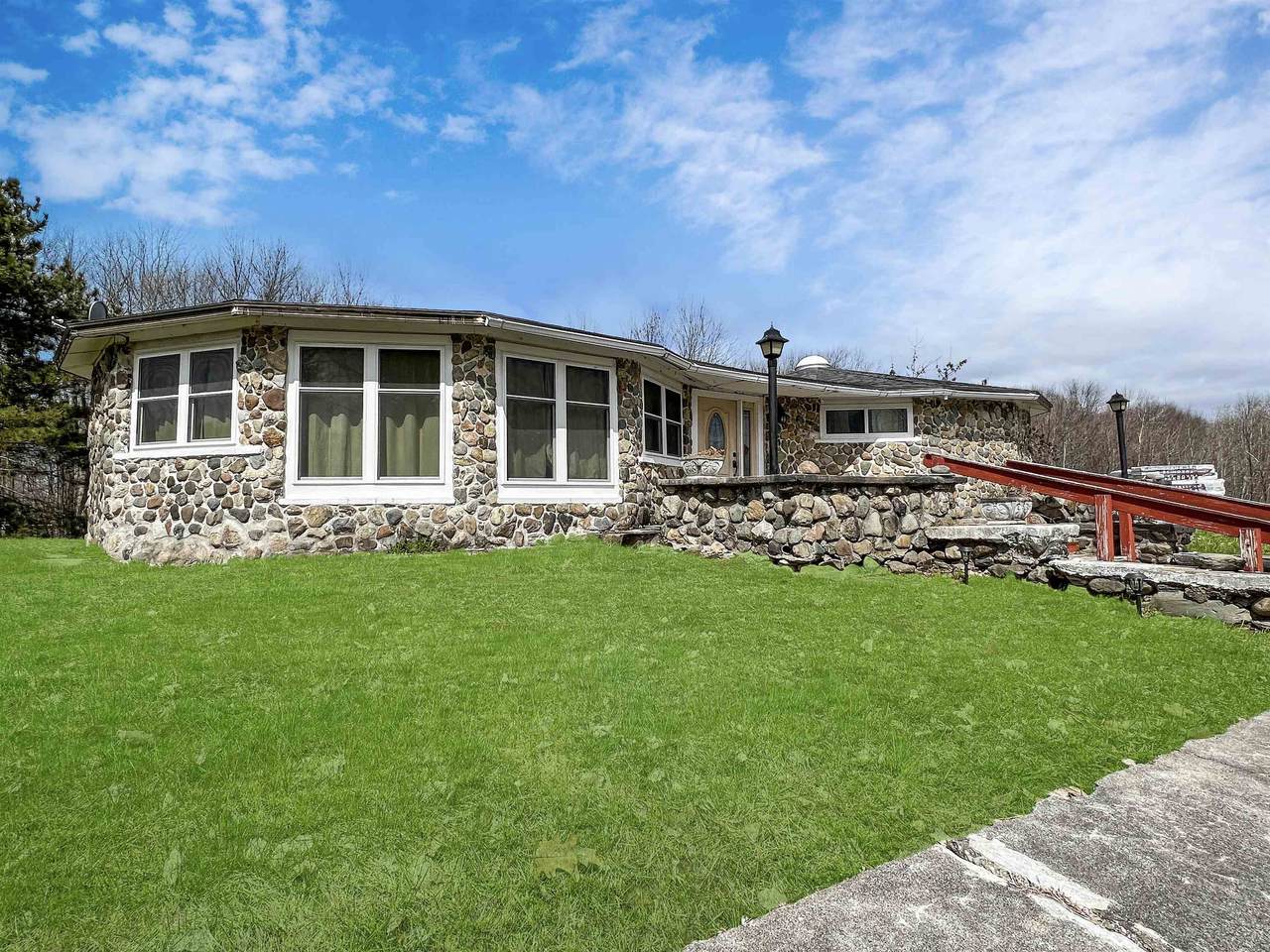 92 Hog Island Road - Photo 1