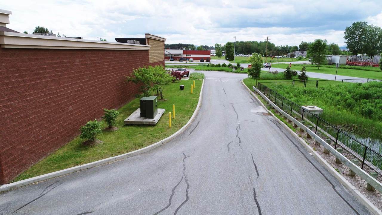 https://bt-photos.global.ssl.fastly.net/nneren/1280_boomver_1_4908292-2.jpg