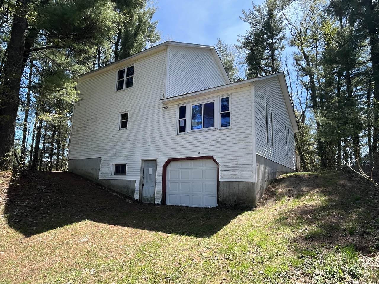 2318 West Enosburg Road - Photo 1