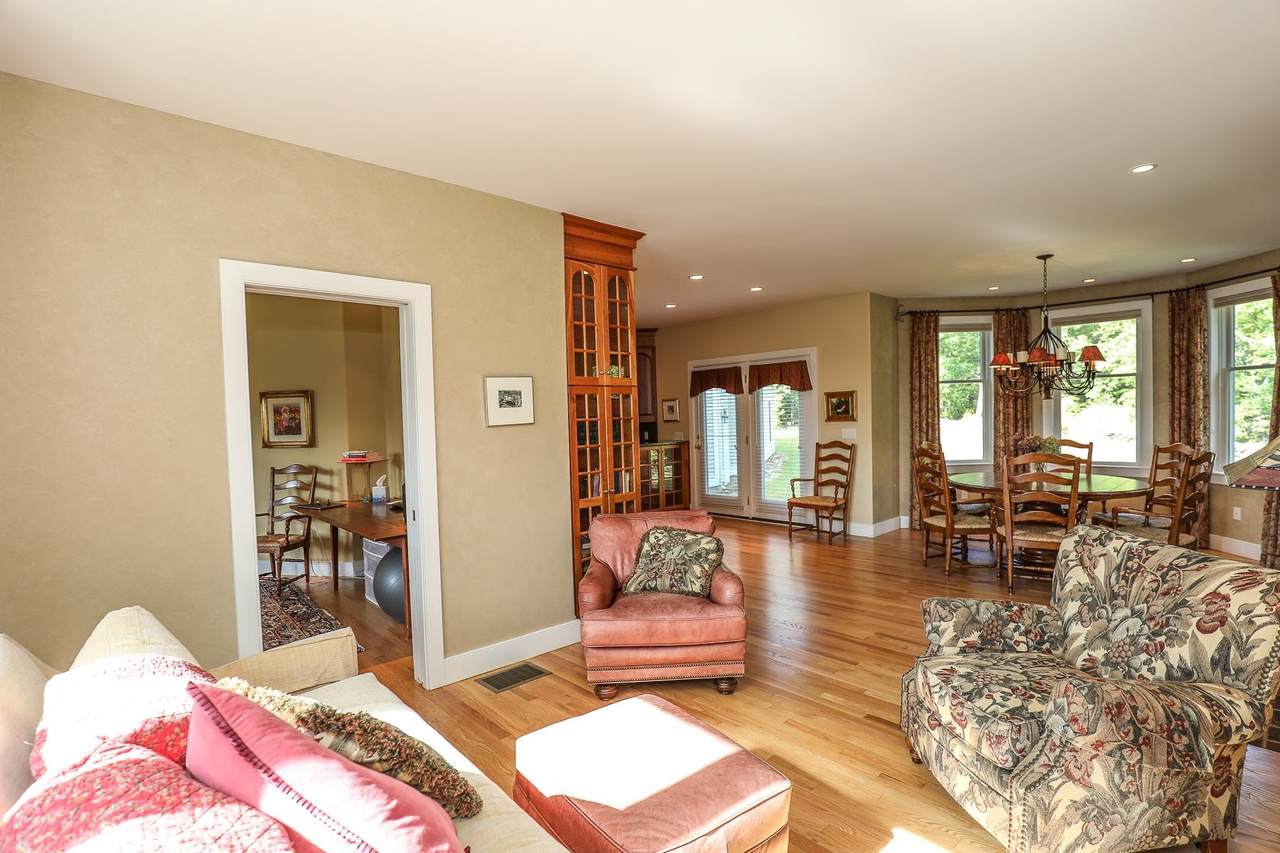 403 New Boston Road - Photo 1