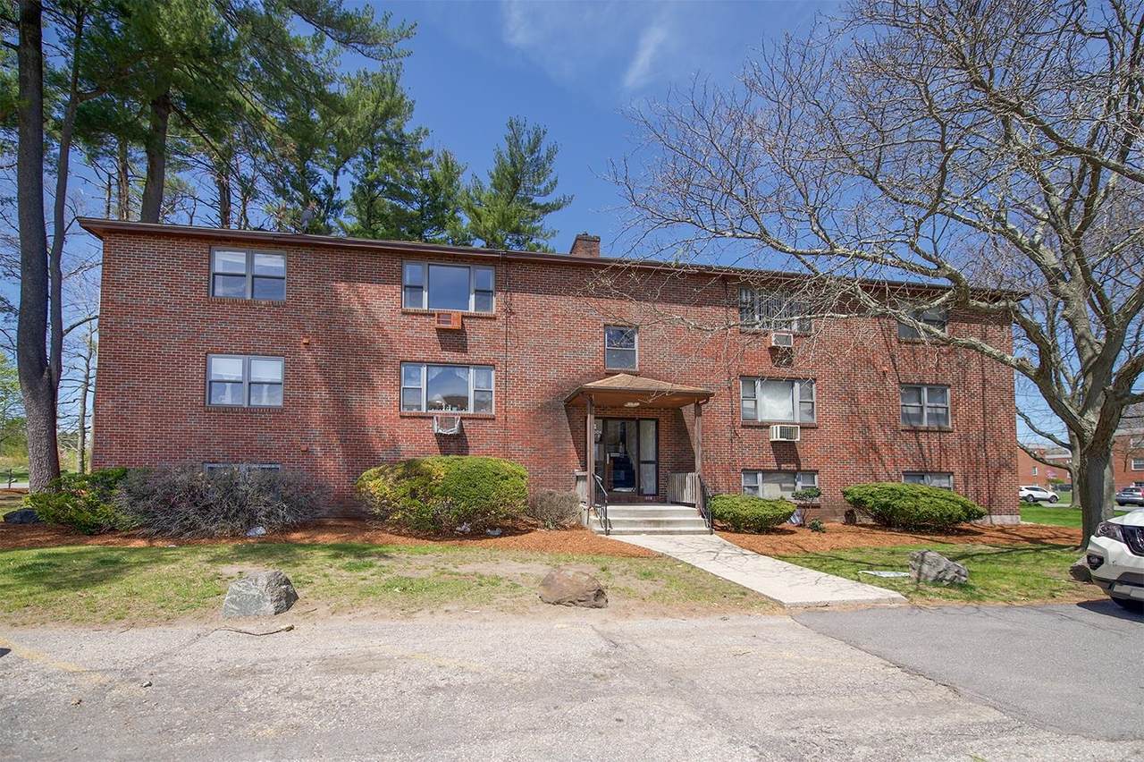 4 Brook Road - Photo 1