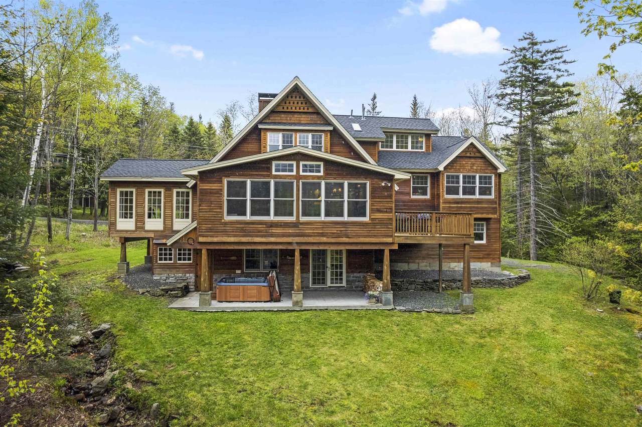 9 Lower Highlands Road - Photo 1