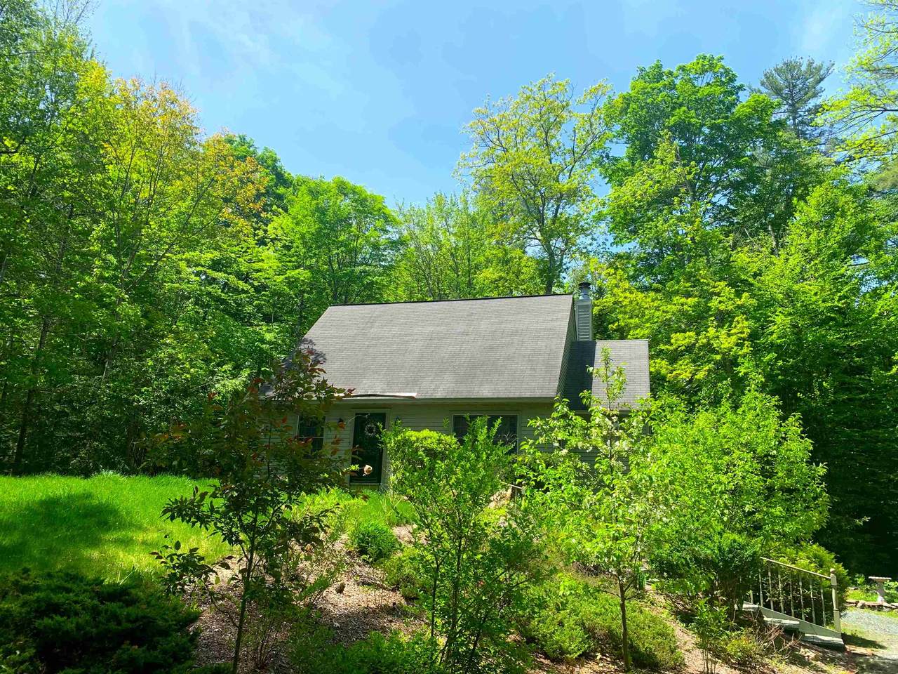 15 Wedgewood Drive - Photo 1