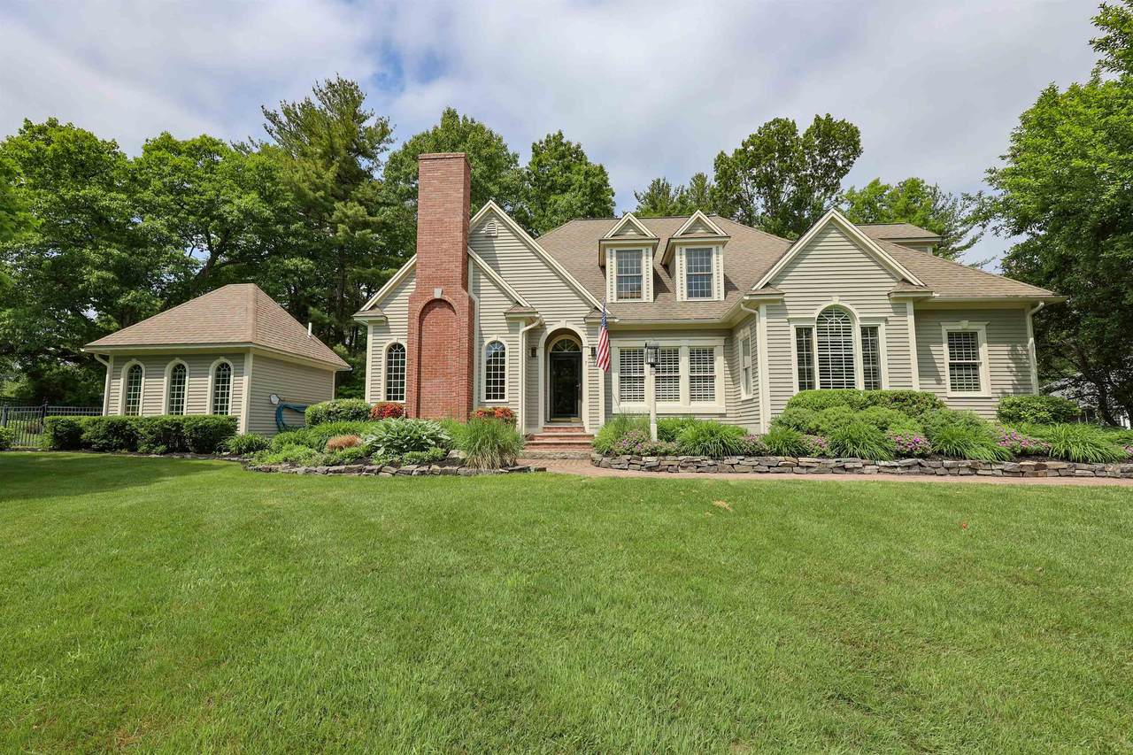 7 Golfview Road - Photo 1