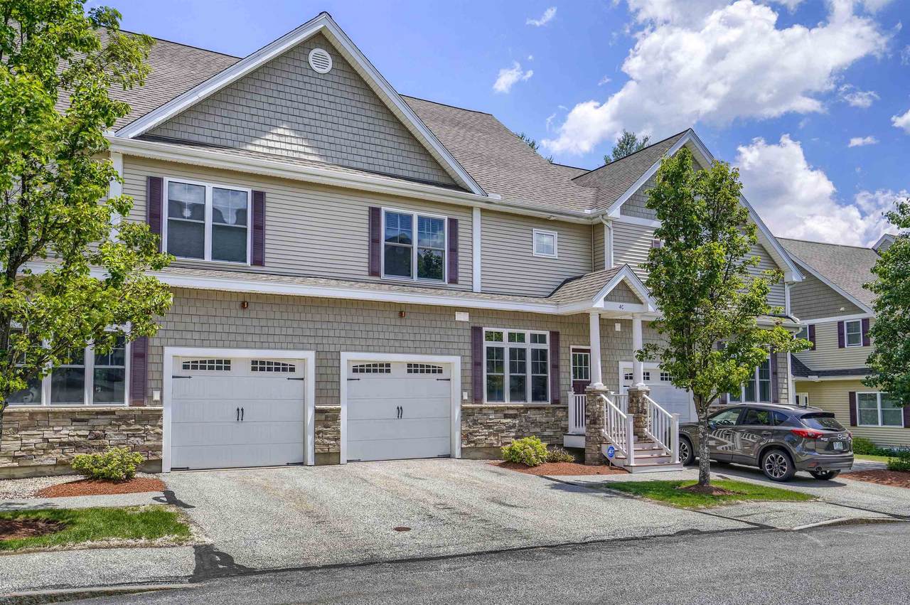 4 Manor Drive - Photo 1