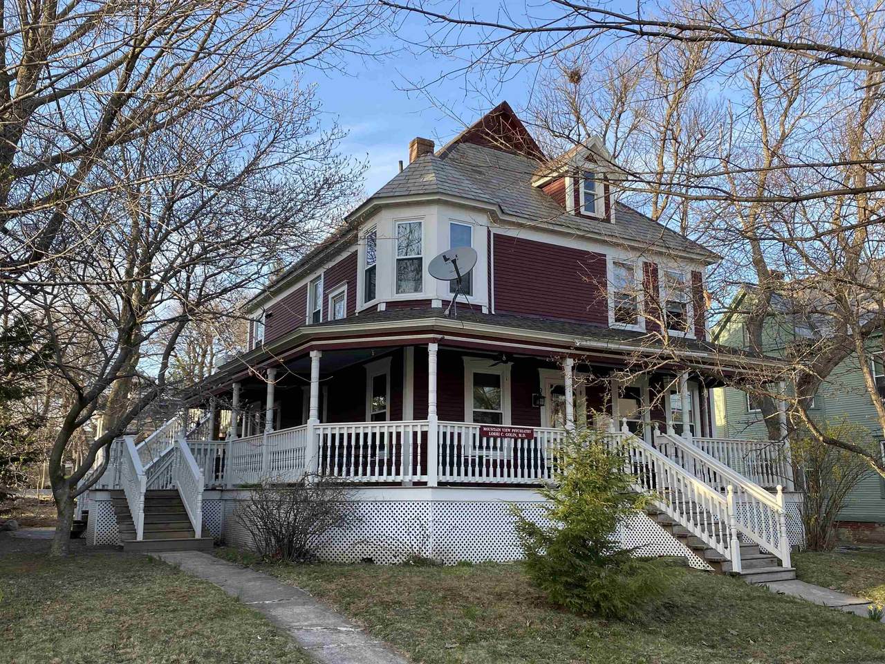 11 East Washington Street - Photo 1