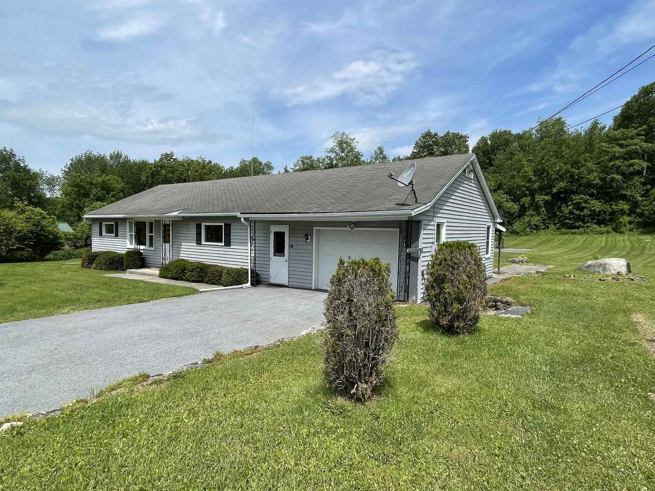 673 Oxbow Road - Photo 1