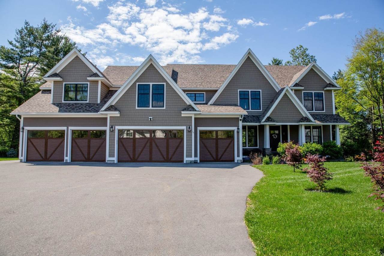 76 Kristen Drive - Photo 1