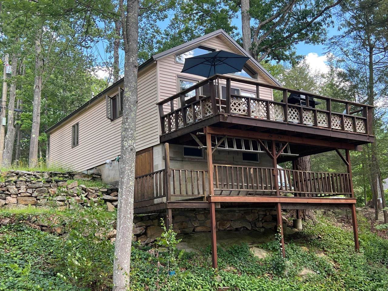 10 Lake Drive - Photo 1