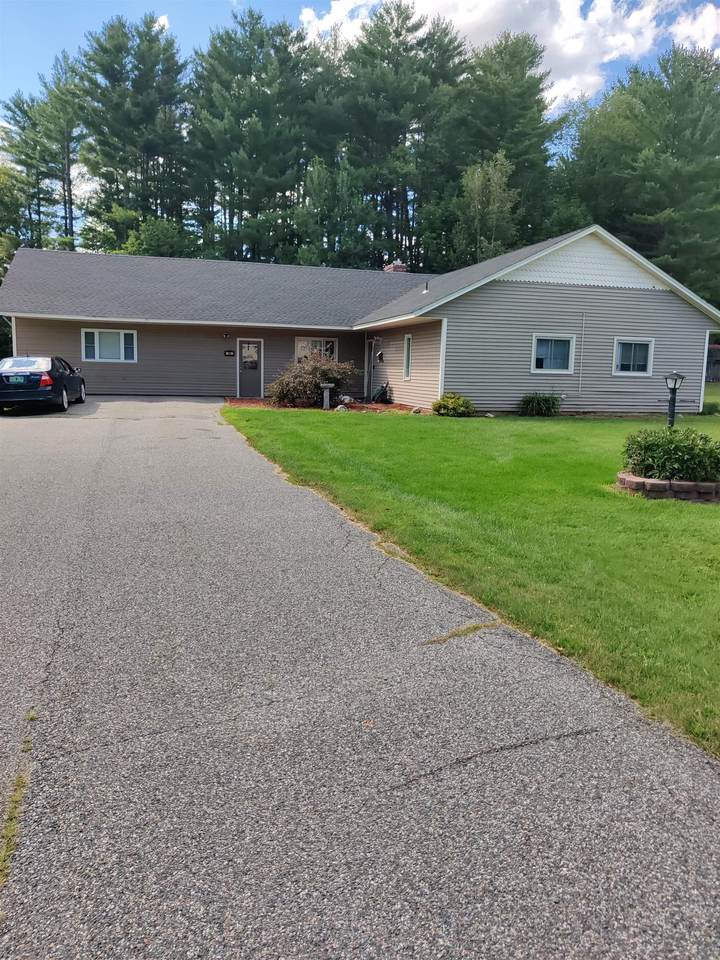 10 Tamarack Lane - Photo 1