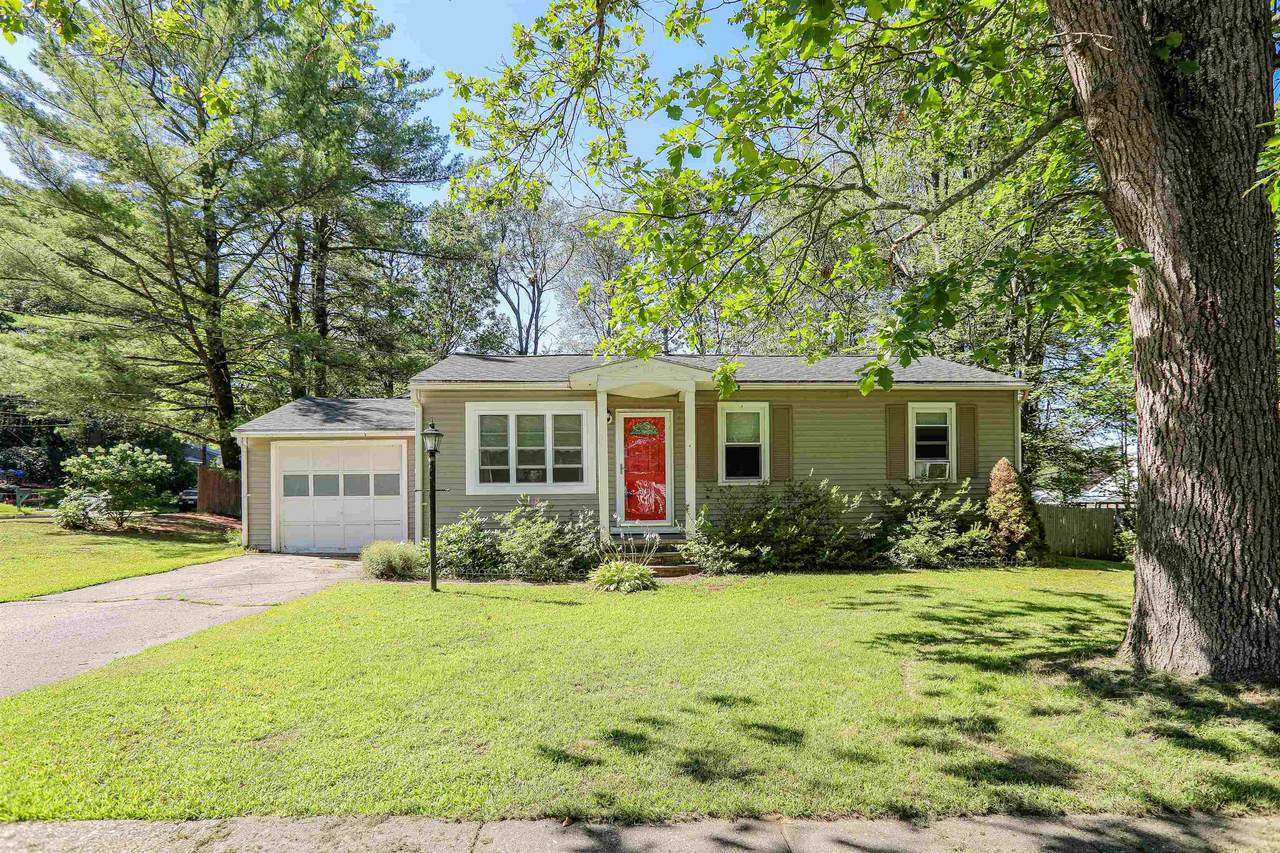 11 Stearns Avenue - Photo 1