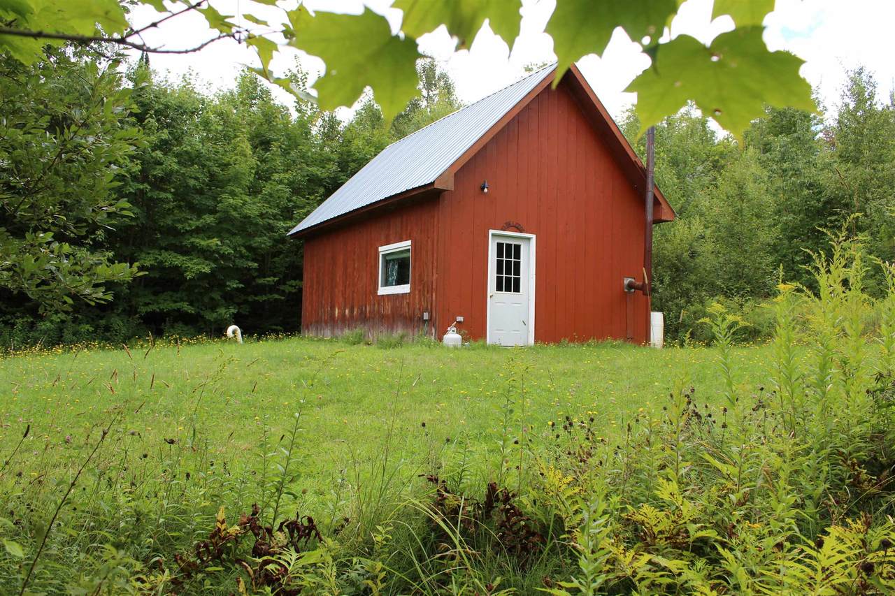 3010 Buck Hill Road - Photo 1