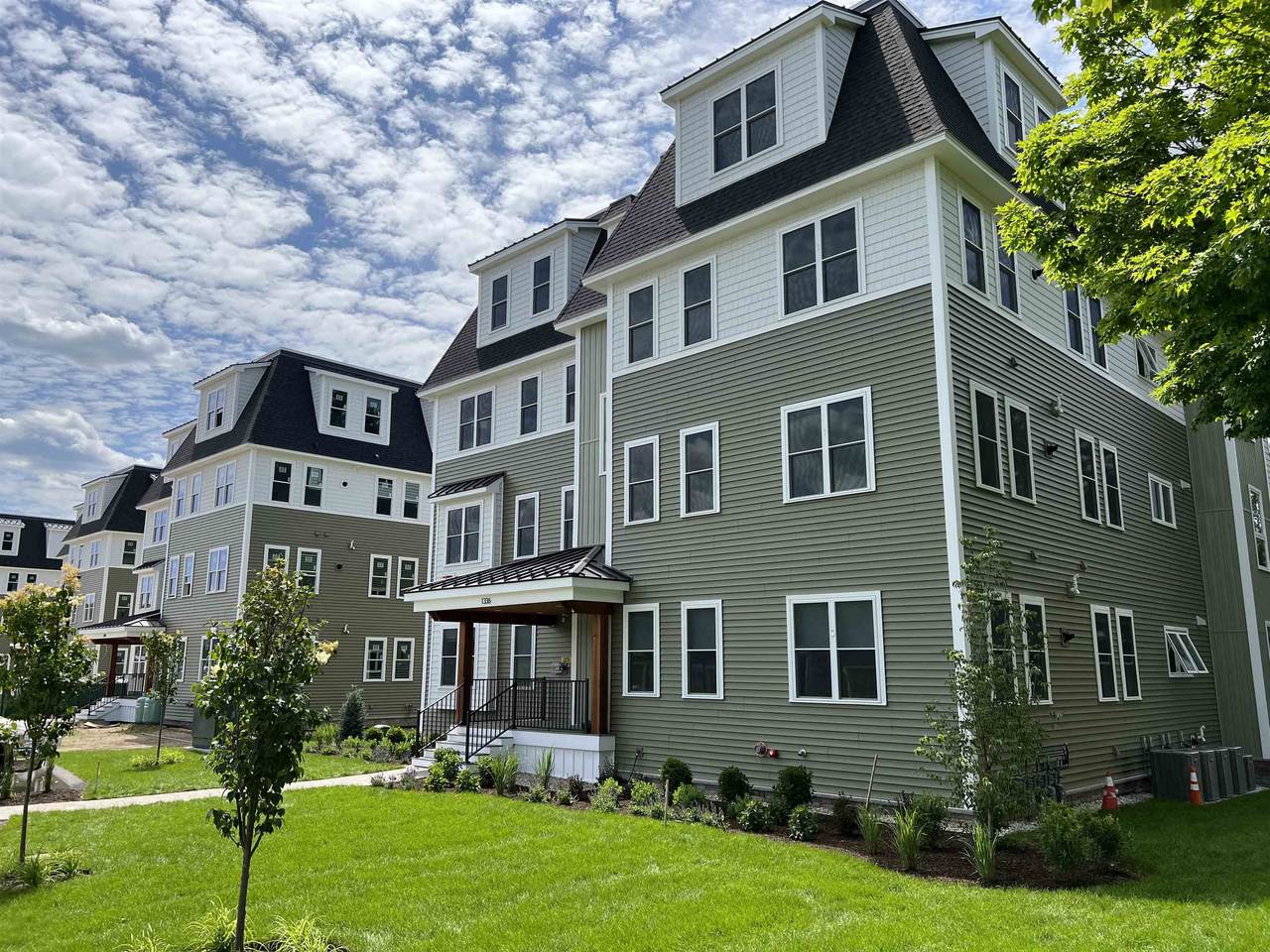 1330 Union Avenue - Photo 1