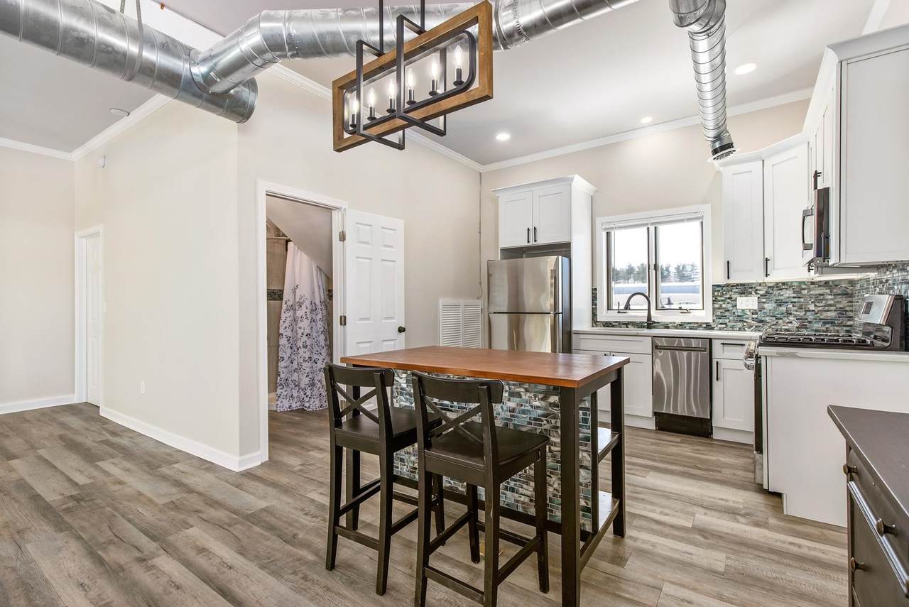 61 Lafayette Road - Photo 1