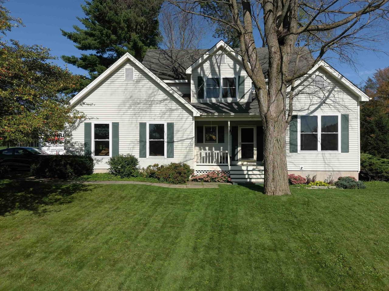 485 Lawnwood Drive - Photo 1