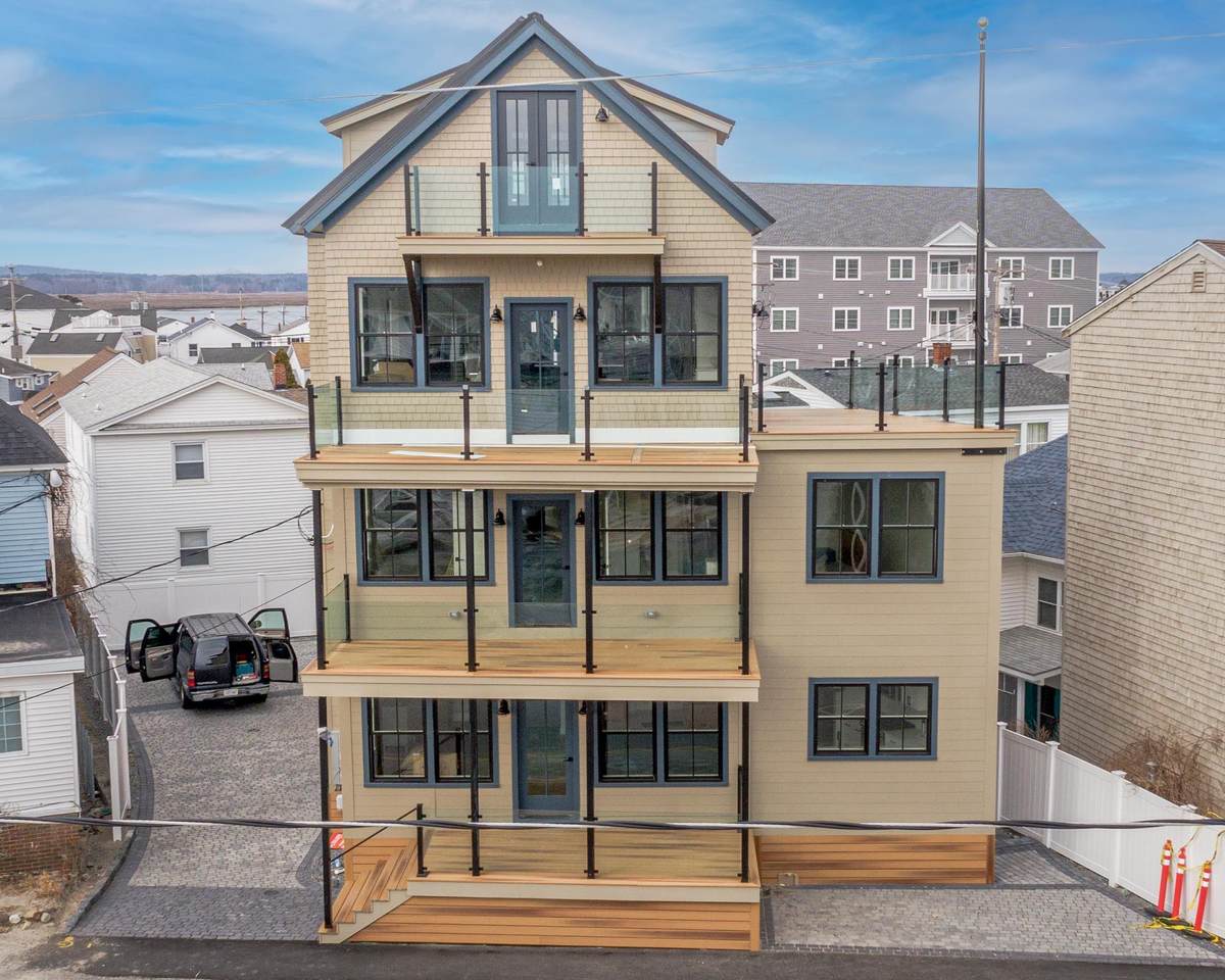 53 Ocean Boulevard - Photo 1