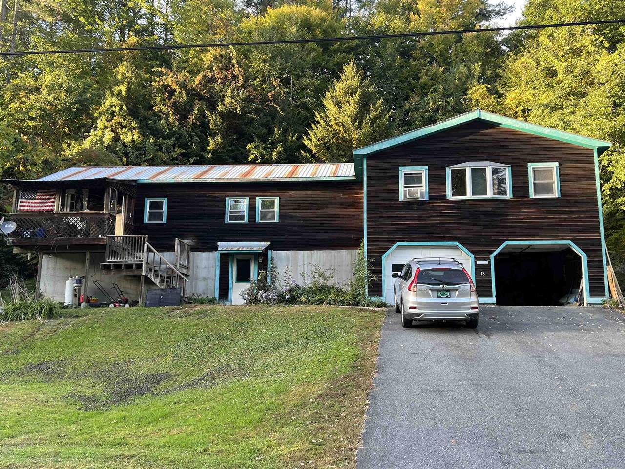 18 Dewey Avenue - Photo 1