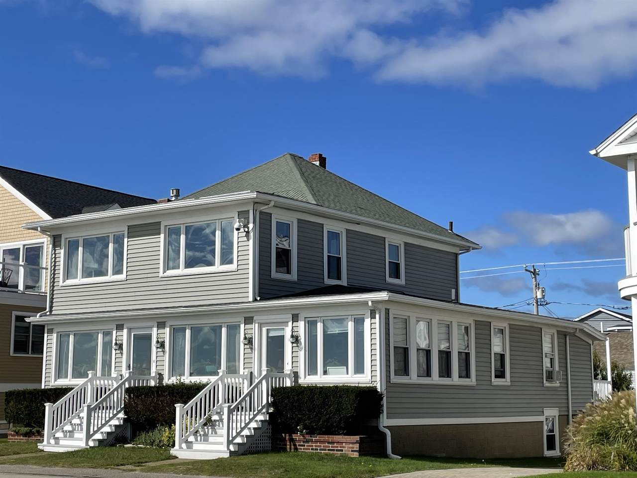 745 Ocean Boulevard - Photo 1