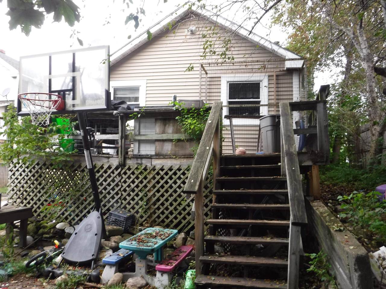 26 Woodstock Avenue - Photo 1