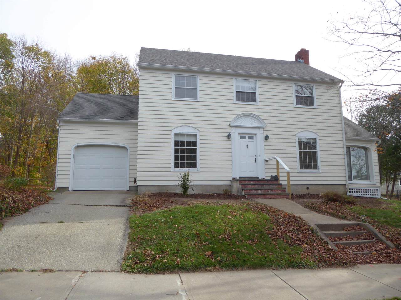 18 Edgewood Lane - Photo 1