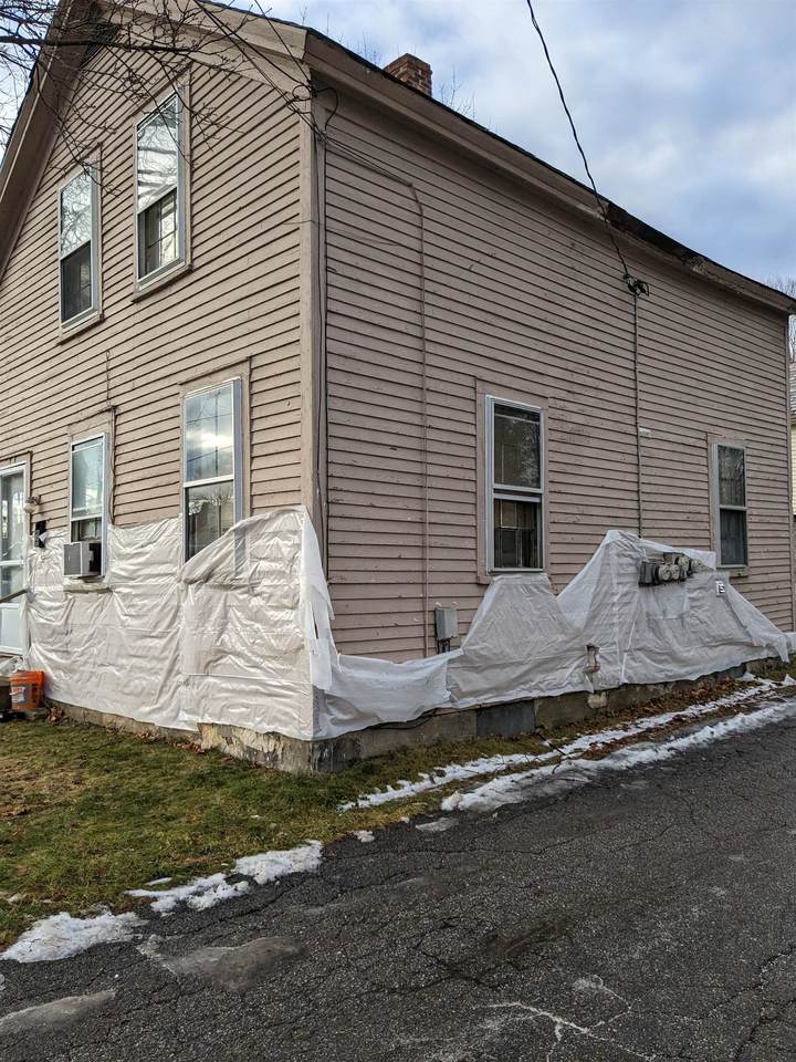 210 Division Street - Photo 1