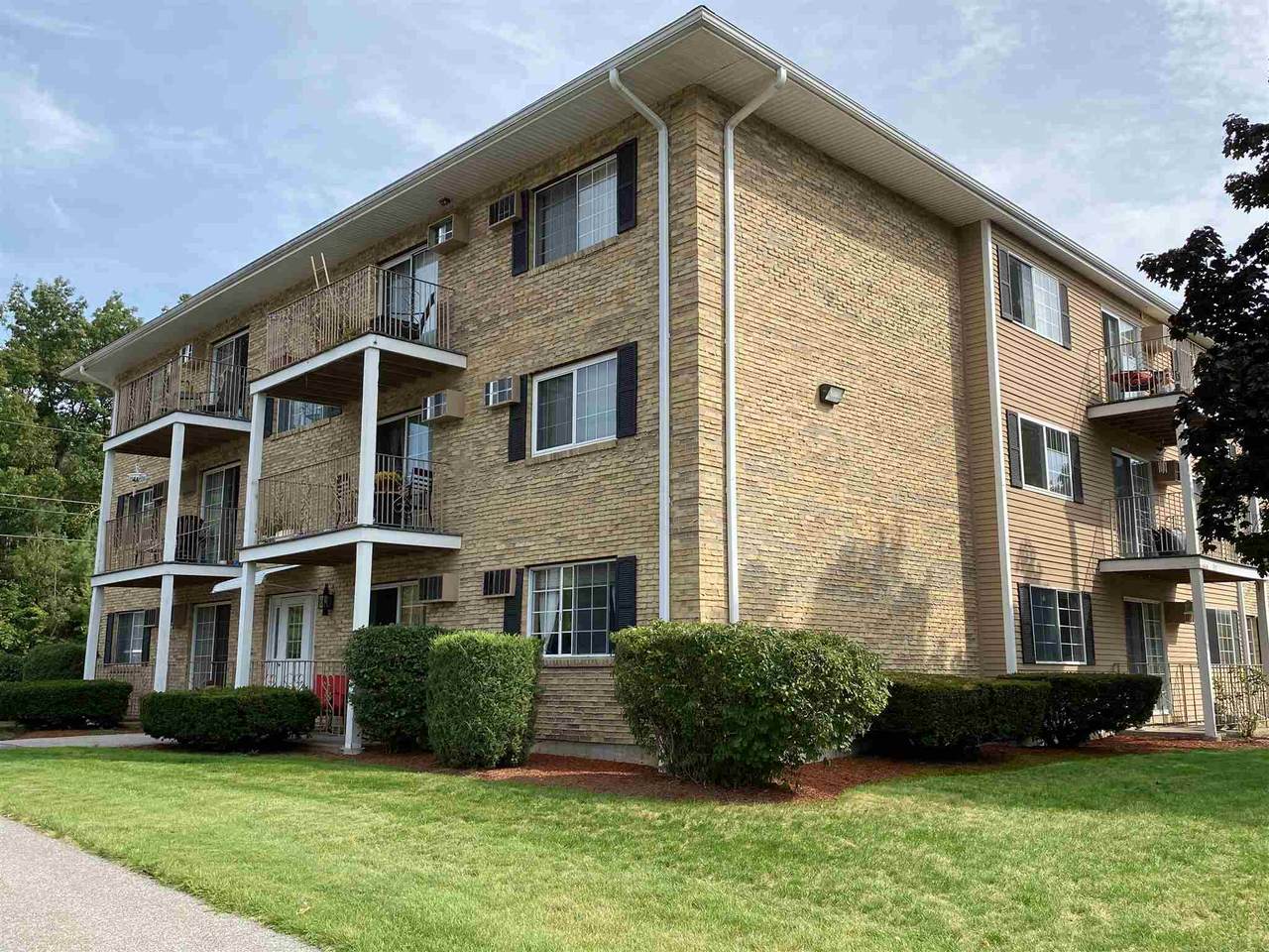 383 Huse Road - Photo 1