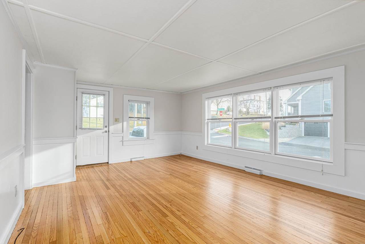 1 Beechwood Street - Photo 1
