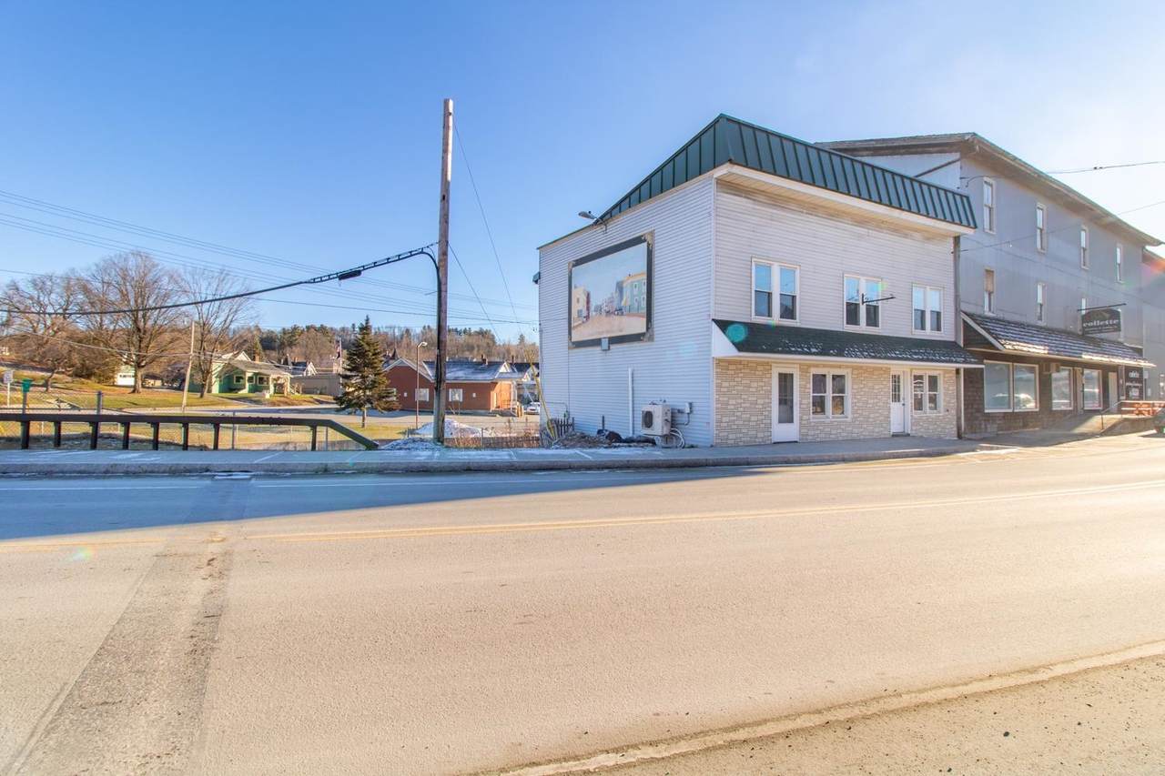 15 Main Street - Photo 1