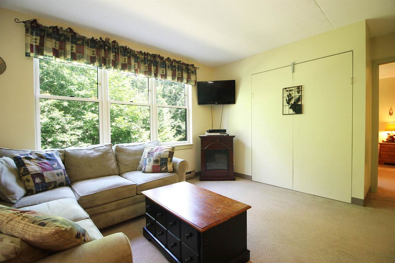 28 Packards Road - Photo 1