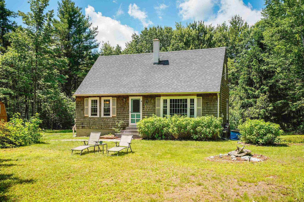 77 Merriam Hill Road - Photo 1