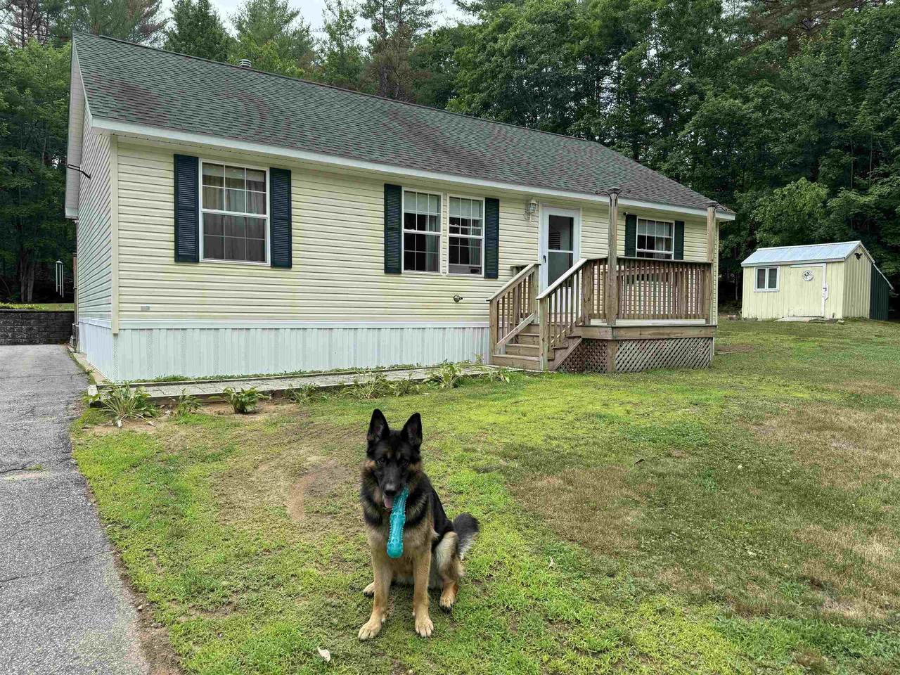 99 Riverwood Circle - Photo 1