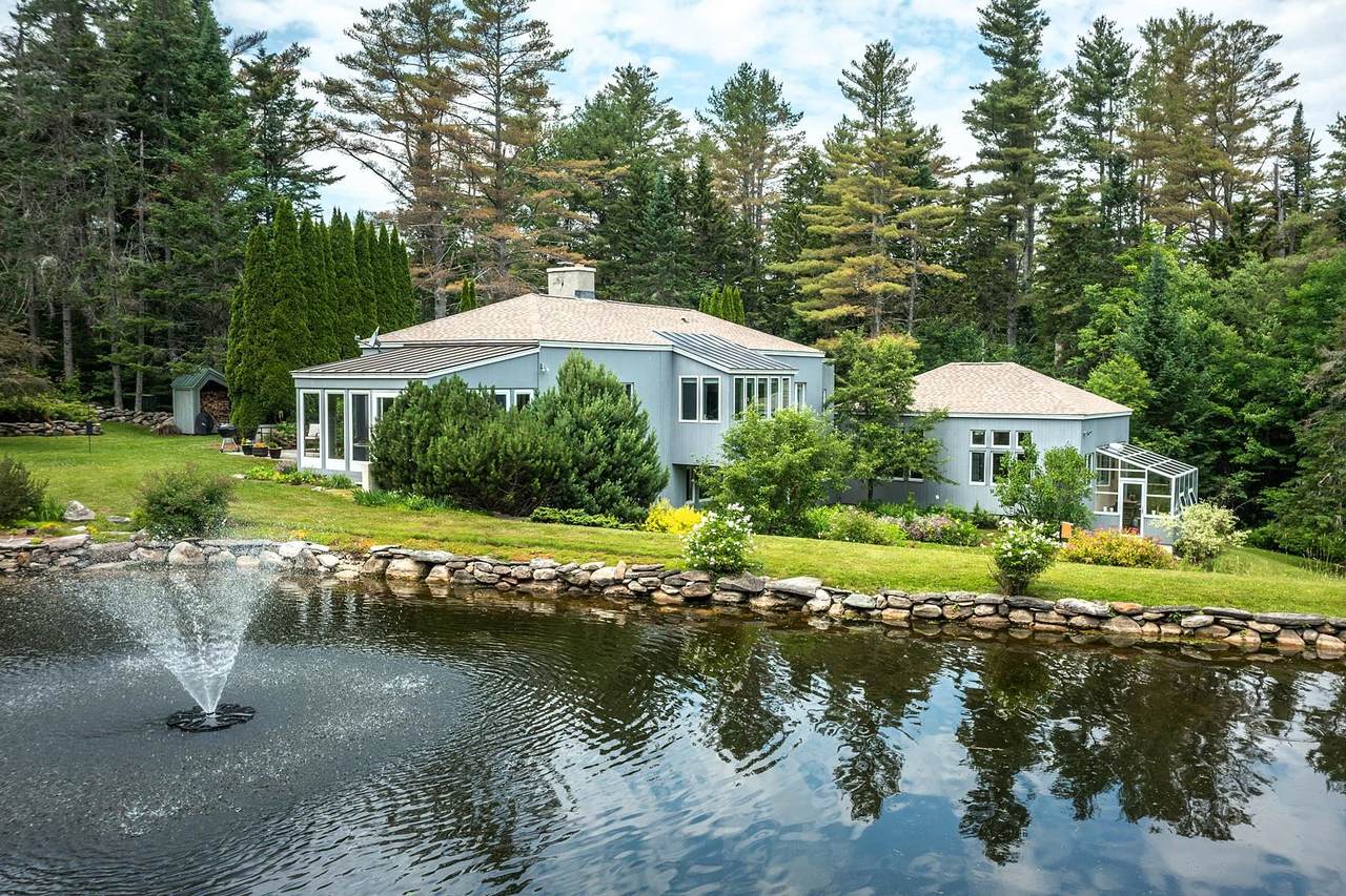 1042 Landgrove Road - Photo 1