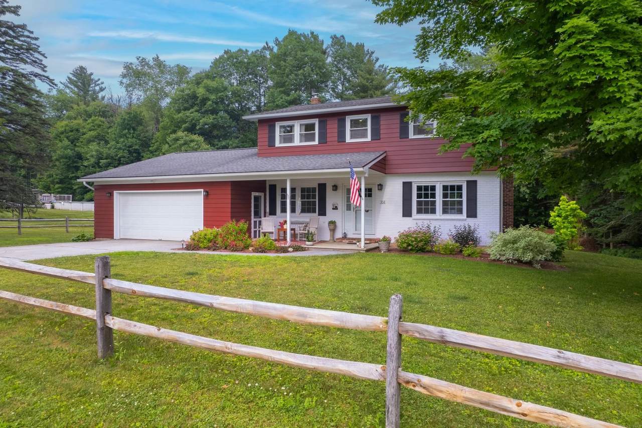332 Sunset Drive - Photo 1