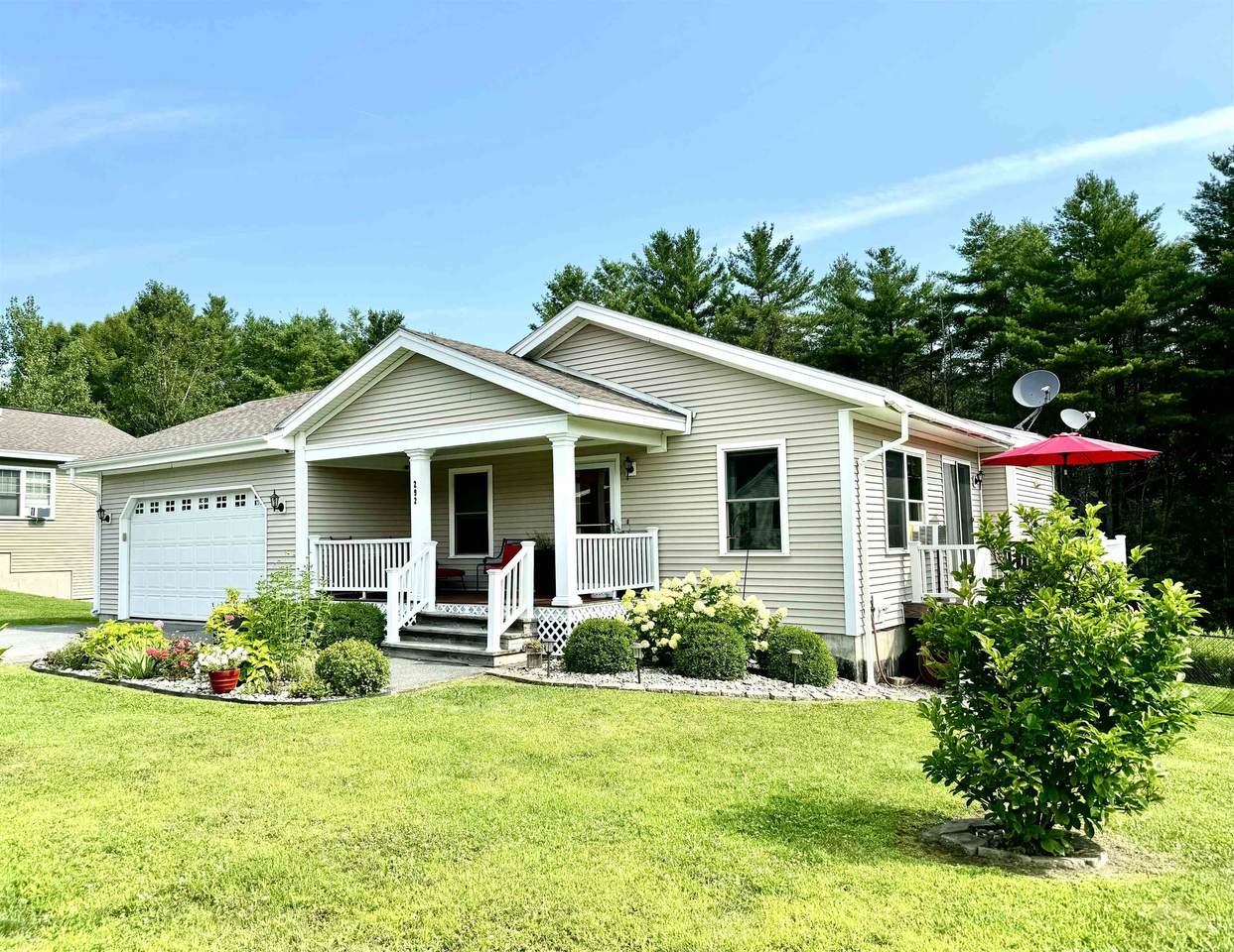 292 Brookmeade Circle - Photo 1