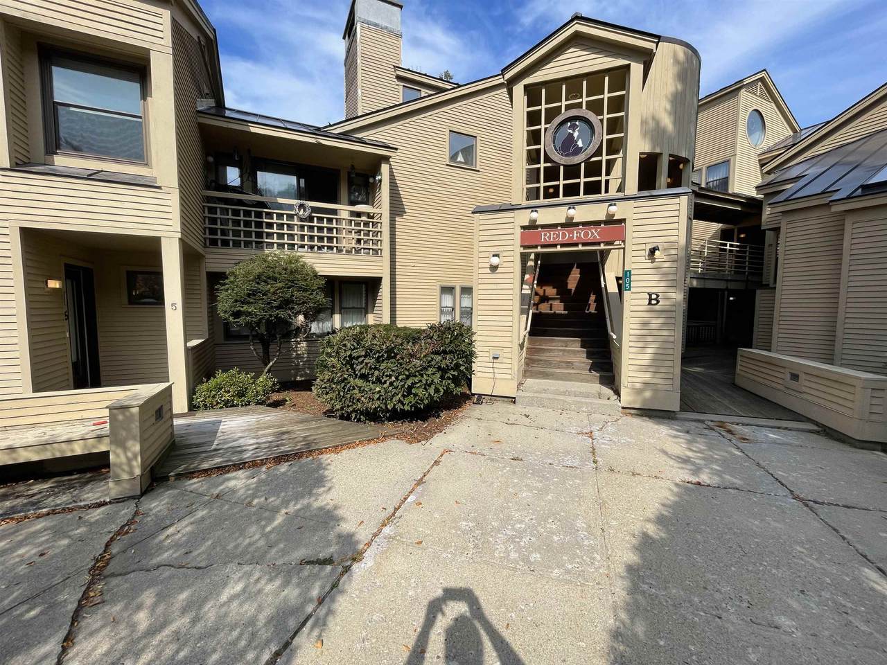 105 Fox Hollow Village - Photo 1