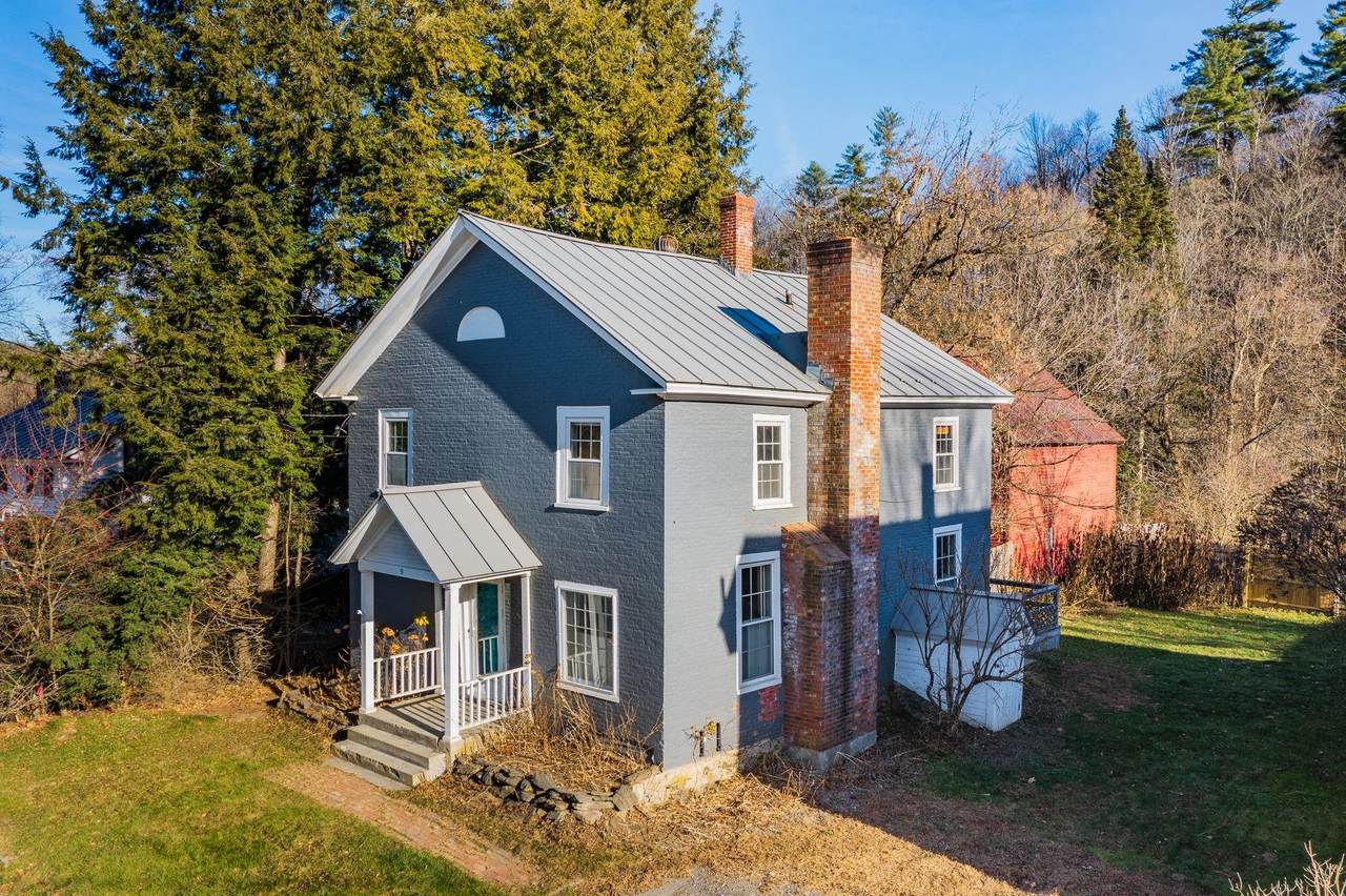 5 Brownsville Road - Photo 1