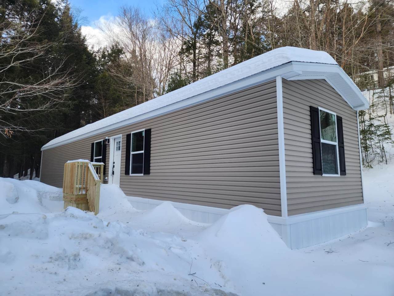 8 Deepwood Drive - Photo 1