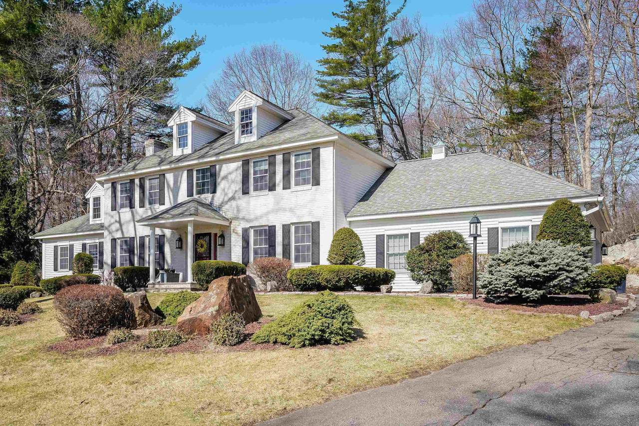 8 Stoneybrook Lane - Photo 1