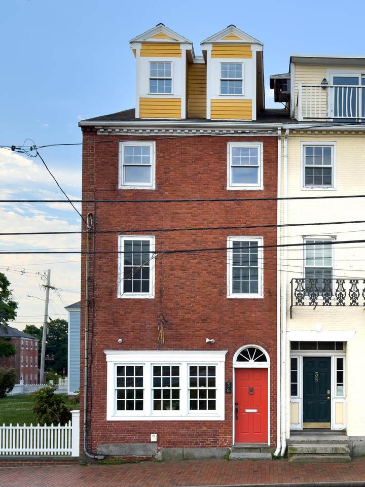 36 State Street - Photo 1