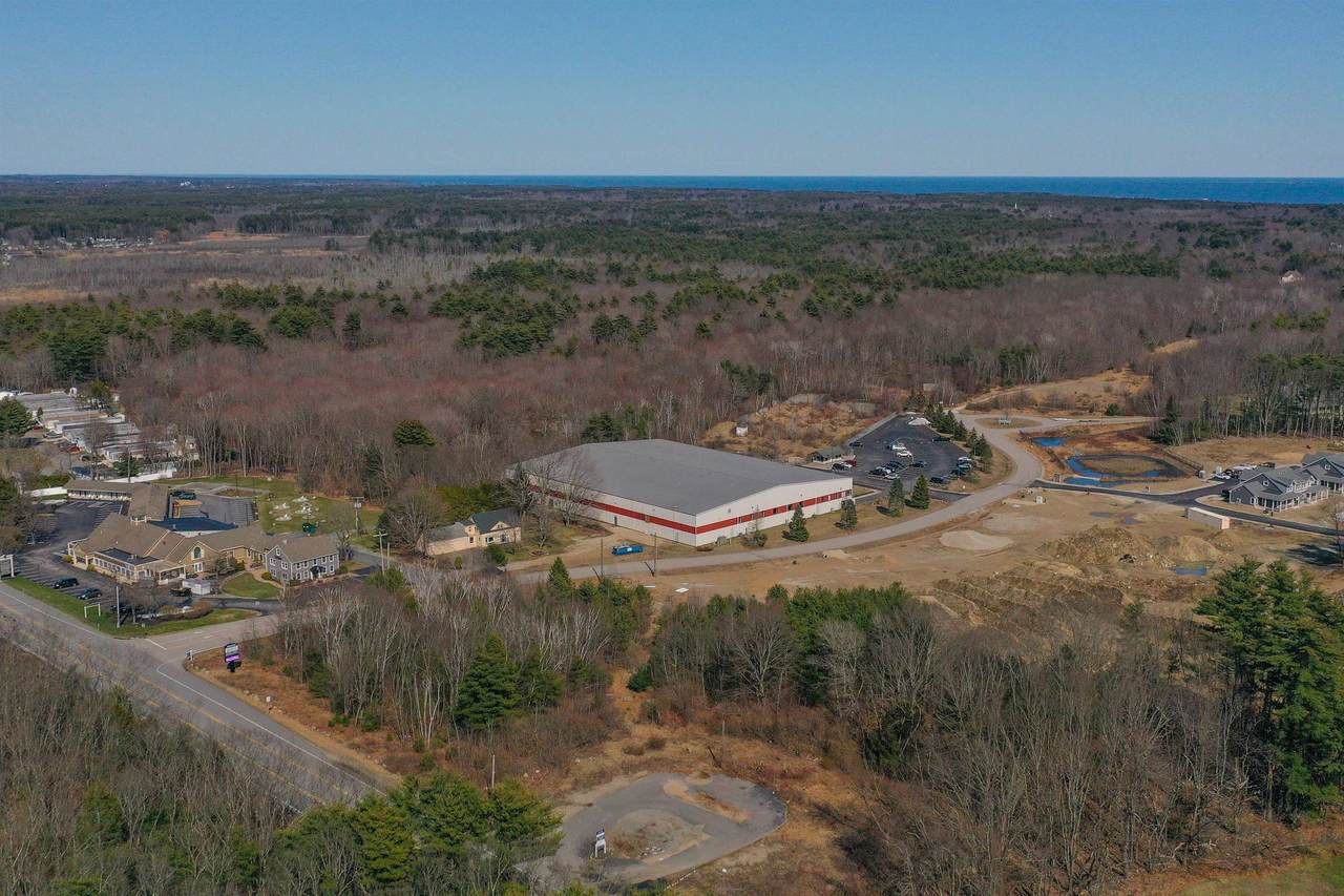 6 Airfield Drive - Photo 1