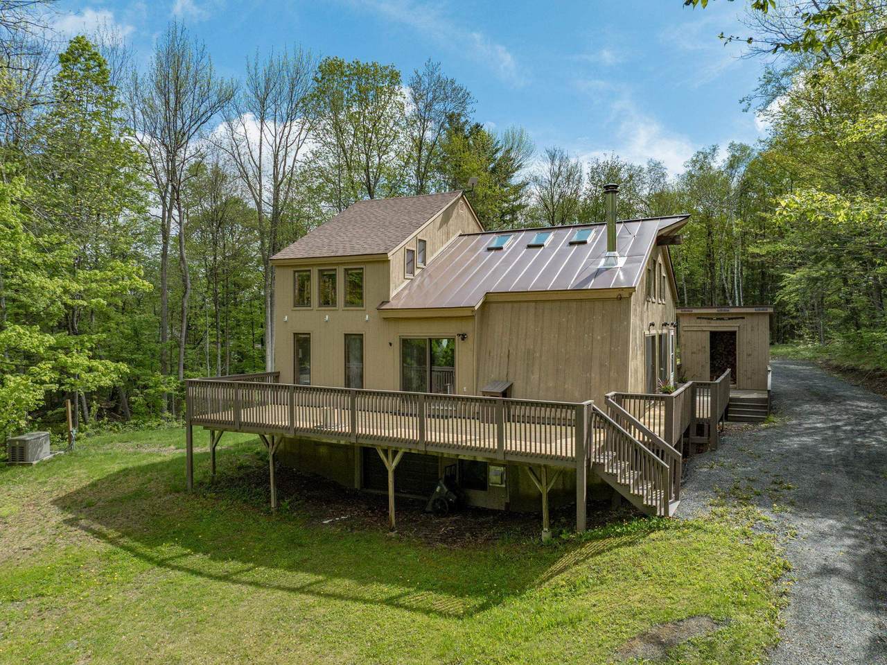 829 Pennel Hill Road - Photo 1