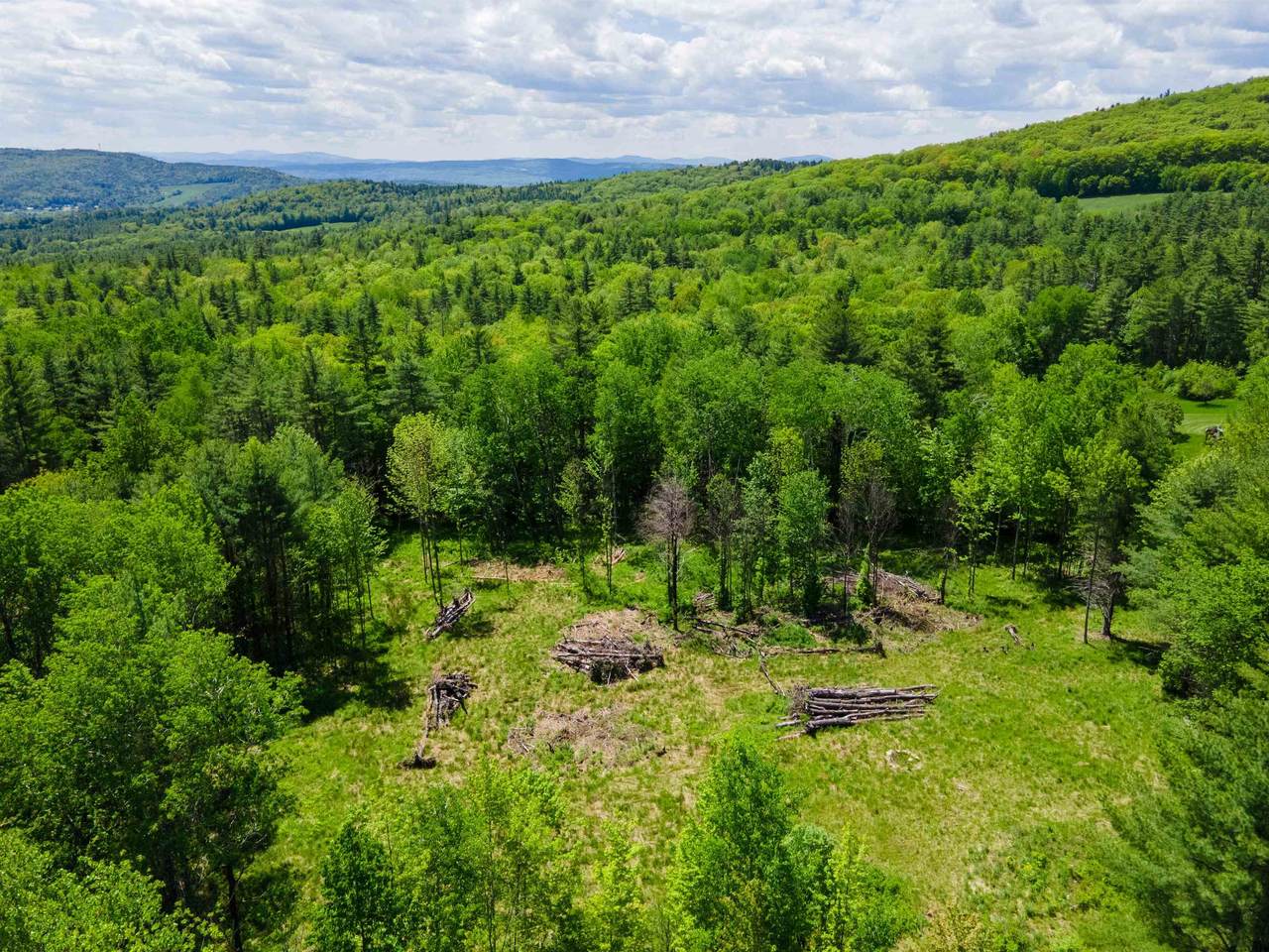381 E Green Mountain Road - Photo 1
