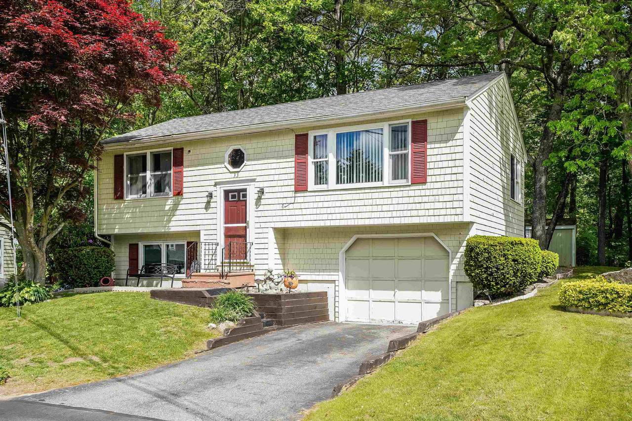 33 Carlene Drive - Photo 1