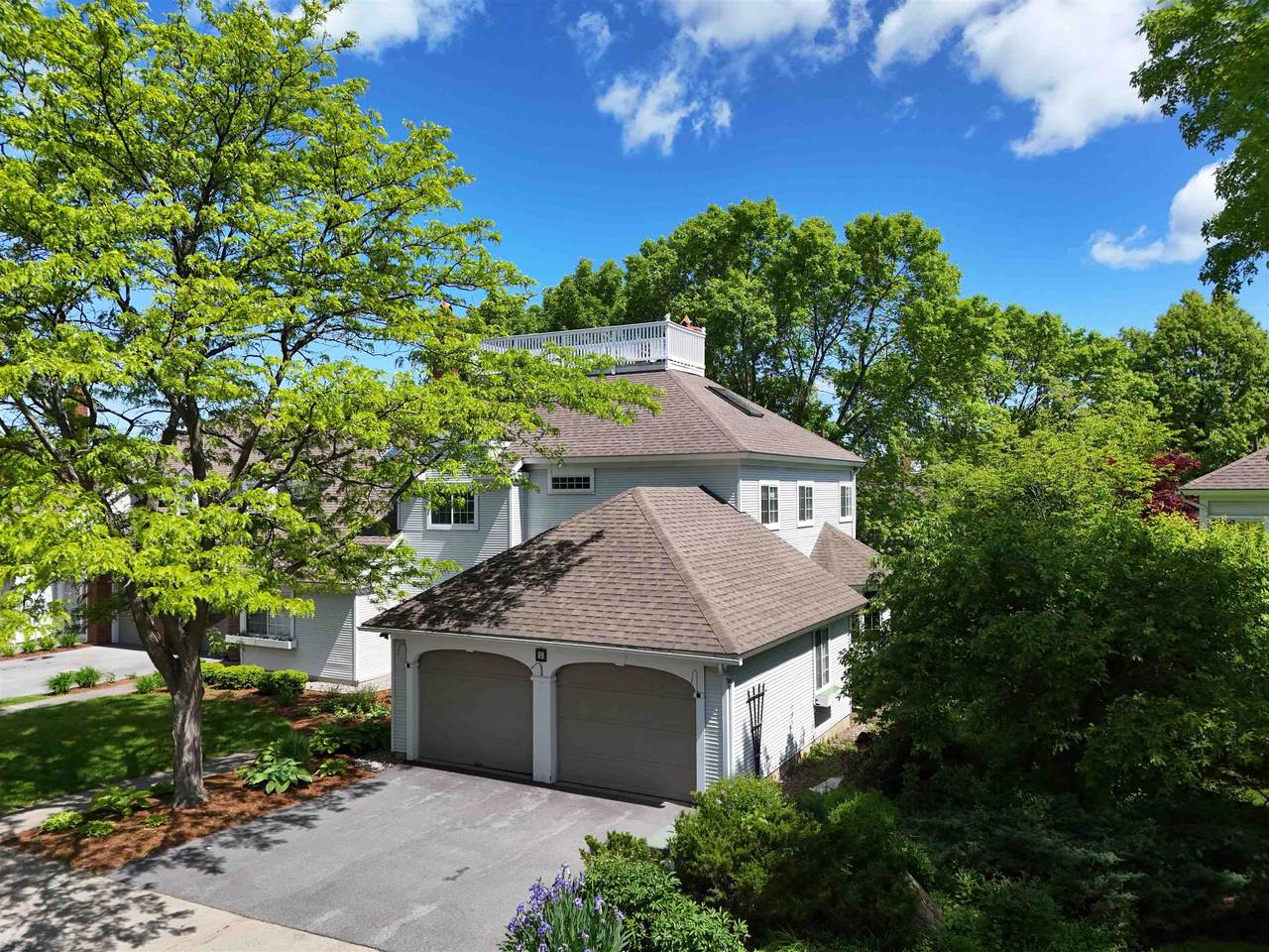 9 Southwind Drive - Photo 1