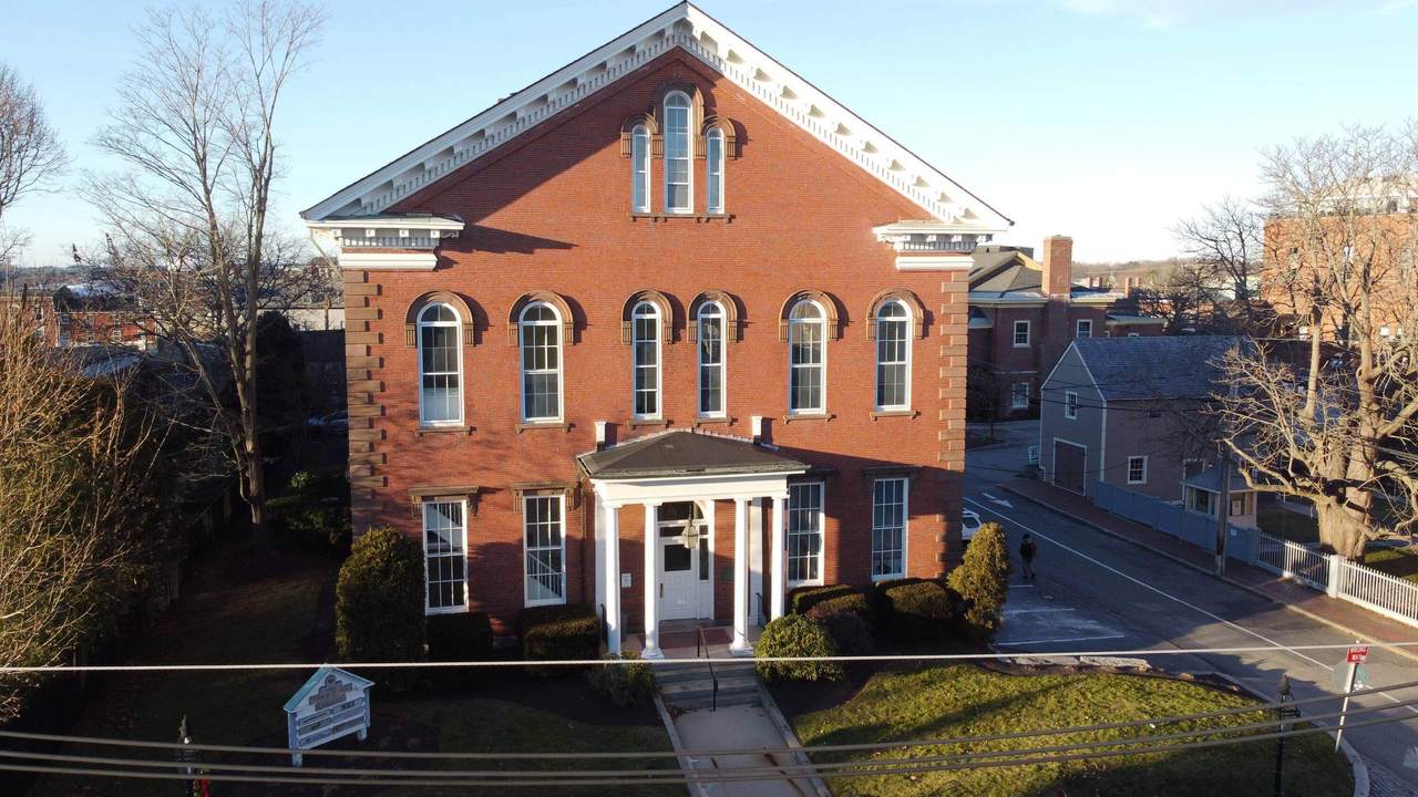 126 Daniel Street - Photo 1