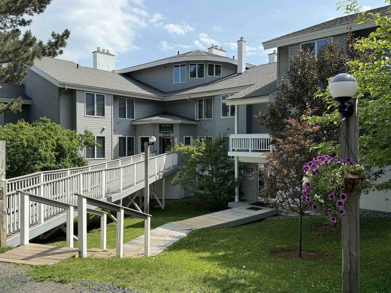 34 Paradise Way - Photo 1