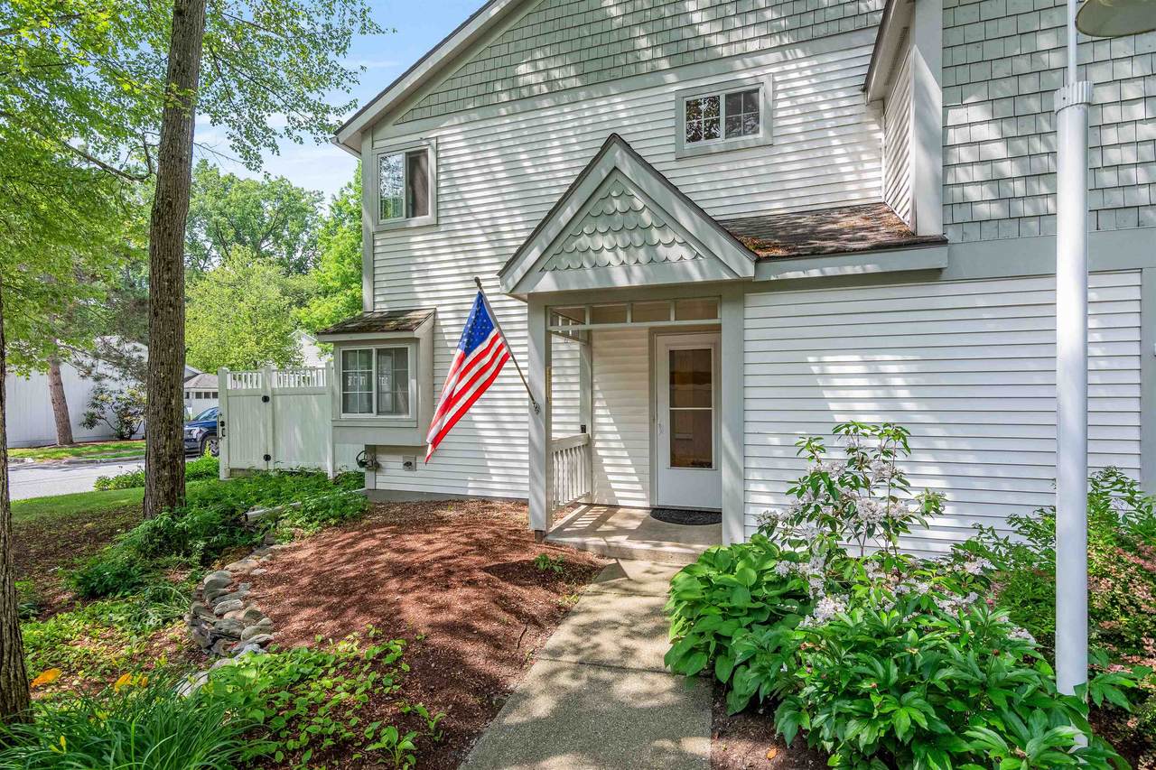 29 Winding Brook Drive - Photo 1