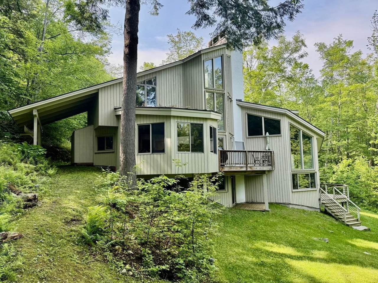 389 Howard Hill Road - Photo 1