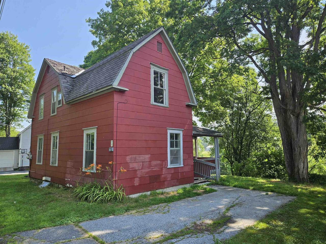 71 Riverside Avenue - Photo 1